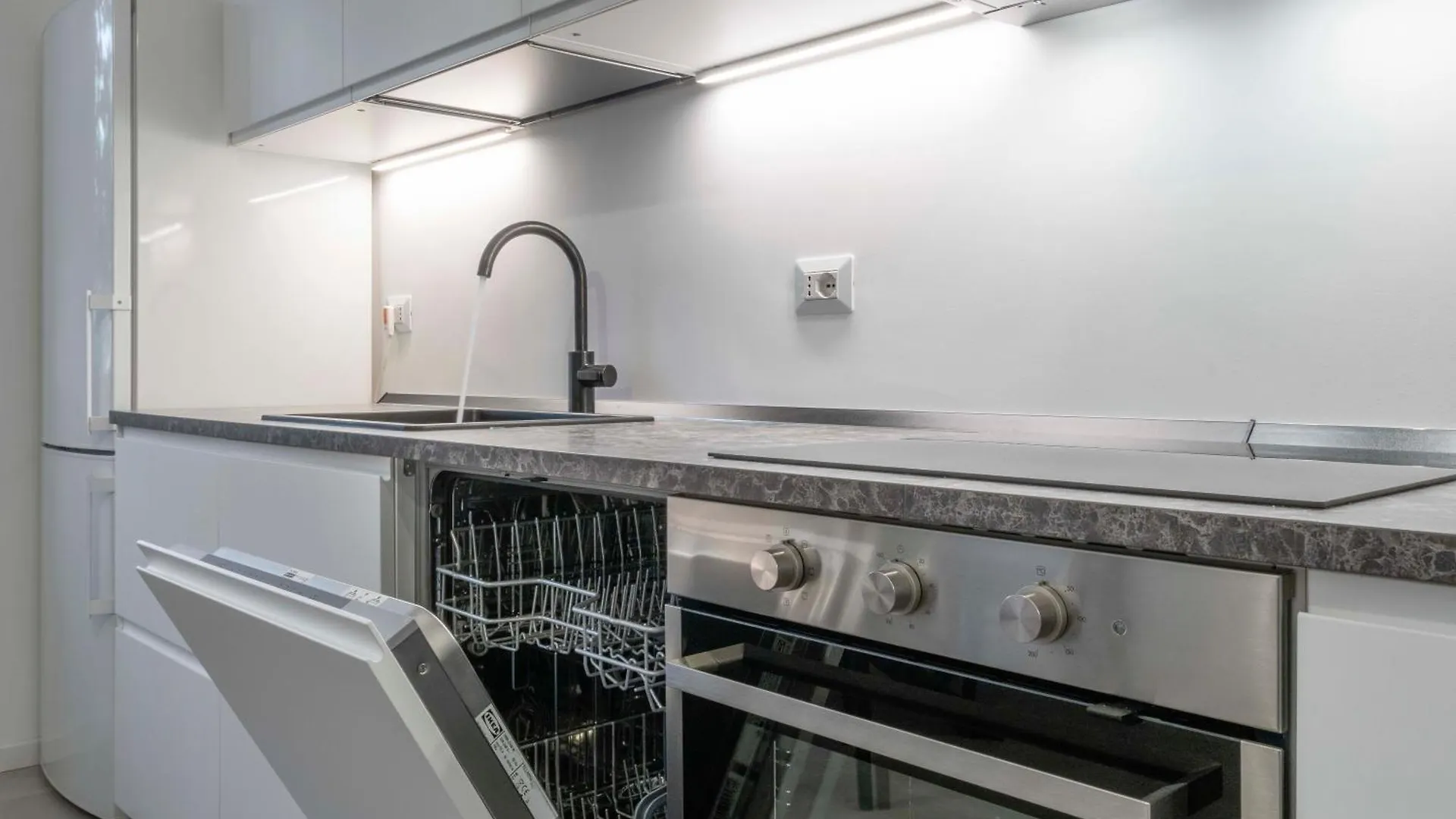Nice Two Bedrooms In Viale Monza Mm1 Gorla Milano Italia